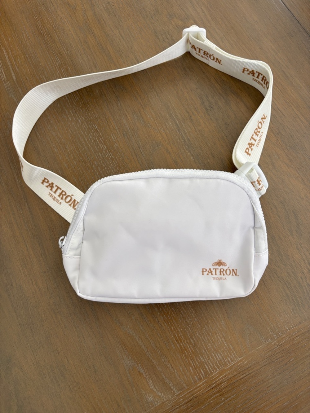Patrón White Logo Crossbody Belt Bag